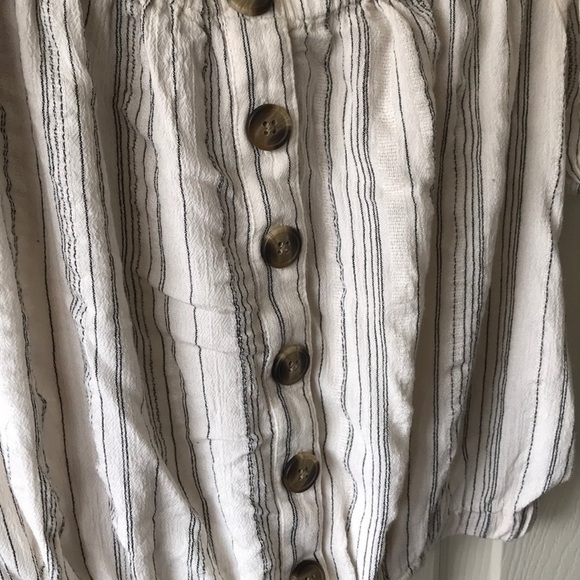 AEO cream striped off shoulder crop top - Picture 4 of 6